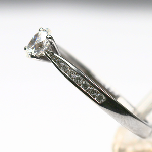 18ct White Gold 0.30ct Oval Cut Diamond 4 Claw Solitaire With Diamond Set Shoulders 