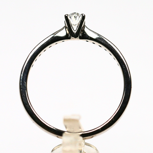 18ct White Gold 0.30ct Oval Cut Diamond 4 Claw Solitaire With Diamond Set Shoulders 