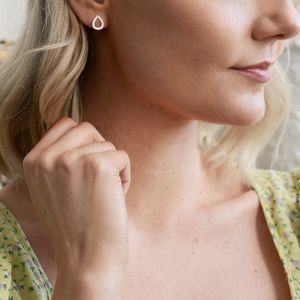 Preview image of Hot Diamonds Amulet Teardrop Earrings 