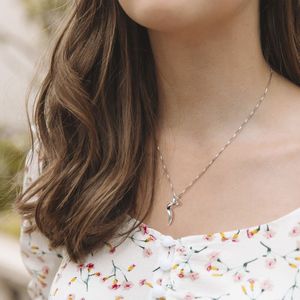Hot Diamonds Most Loved Sensual Twist Pendant