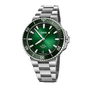 Preview image of Oris Aquis Date Green 43.5mm Calibre 400 Bracelet Watch