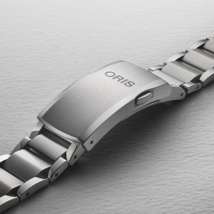 Oris Aquis Date 43.50mm Black Dial Automatic Bracelet Watch