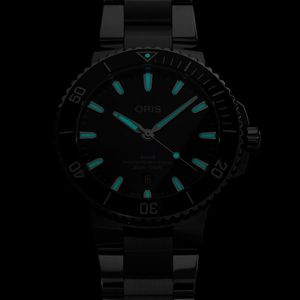 Oris Aquis Date 43.50mm Black Dial Automatic Bracelet Watch
