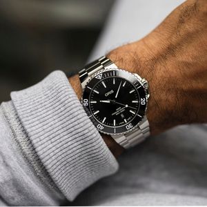 Oris Aquis Date 43.50mm Black Dial Automatic Bracelet Watch
