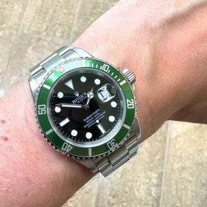 Rolex Submariner 16610LV 'Kermit' Black Dial Watch