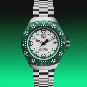 Preview image of TAG Heuer Formula 1 Solargraph Quartz 38mm Green Bracelet Watch