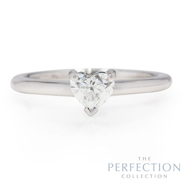 0.45ct Brilliant Heart Cut Designer Simulated CZ Blue Tanzanite Gem Ideal V