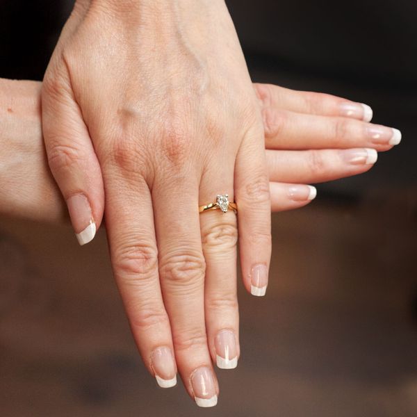 18ct Gold 0.40ct Pear Cut Diamond 3 Claw Solitaire