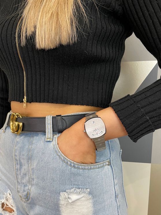 gucci grip watch