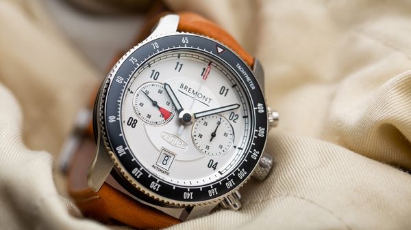 Bremont jaguar hotsell d type