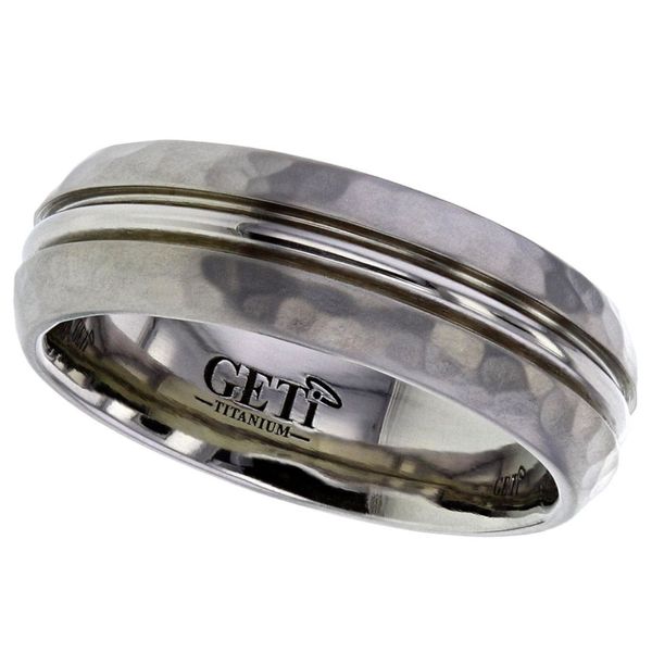 Titanium 6mm Court Hammered & Lined Gents Wedding Ring 