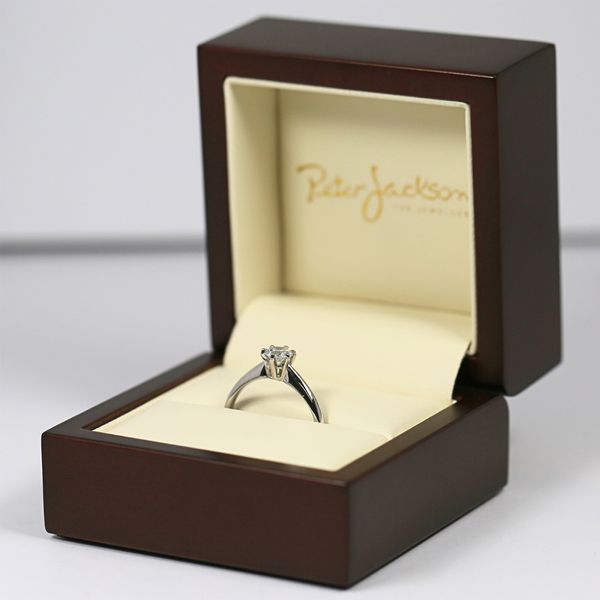 Platinum 0.44ct Round Brilliant Cut 6 Claw Diamond Solitaire
