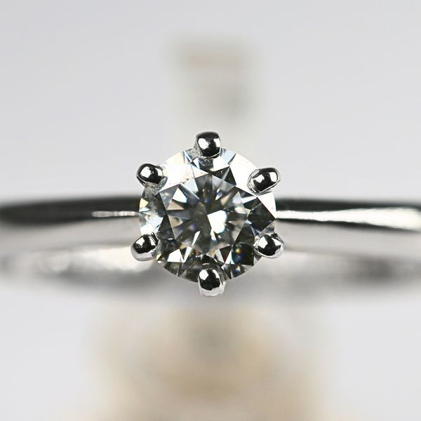 Platinum 0.44ct Round Brilliant Cut 6 Claw Diamond Solitaire