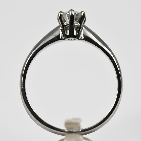 Platinum 0.44ct Round Brilliant Cut 6 Claw Diamond Solitaire