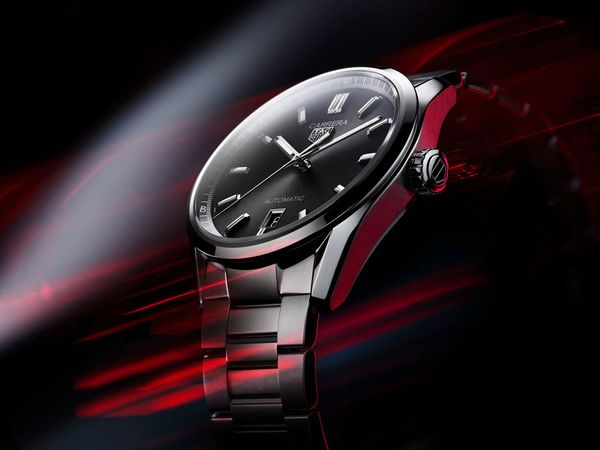 Tag heuer carrera cheap calibre 5 date