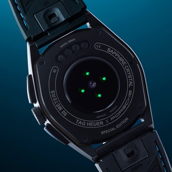 Digital store tag watch