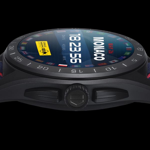 Tag heuer connected red bull store