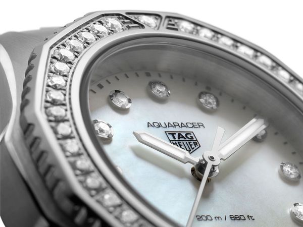 TAG Heuer Aquaracer Professional 200 30mm Diamond Dot Ladies Bracelet Watch WBP1416.BA0622 Peter Jackson the Jeweller