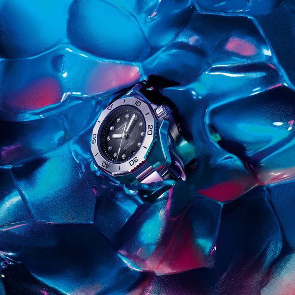 Tag heuer black store mother of pearl